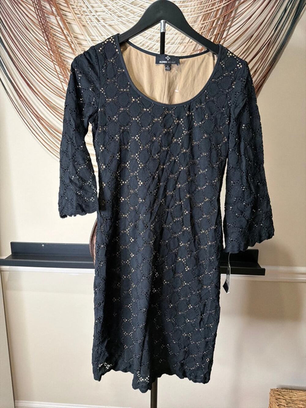Ronni Nicole lace dress NWT 6 3530